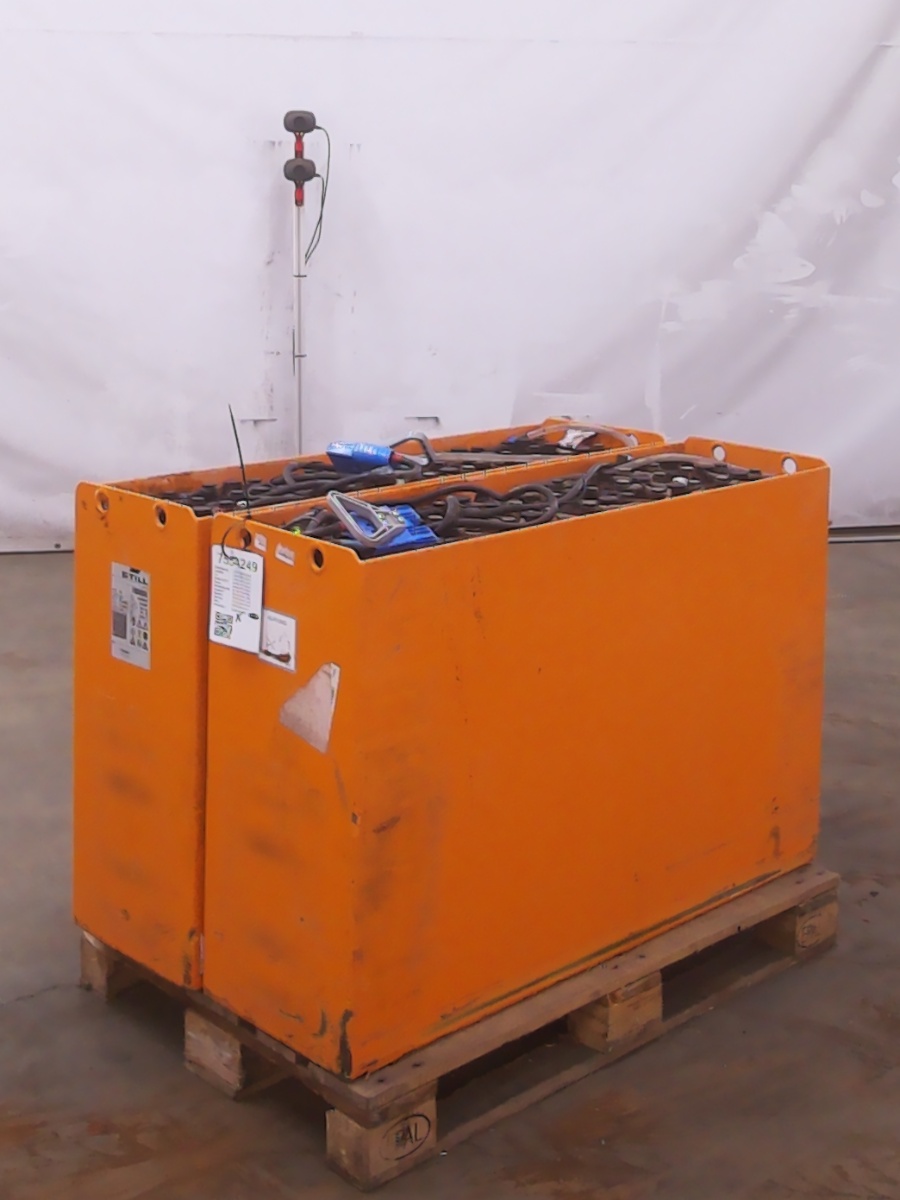 Weitere 2XBATTERIE Sonstige www.blackforxx.com