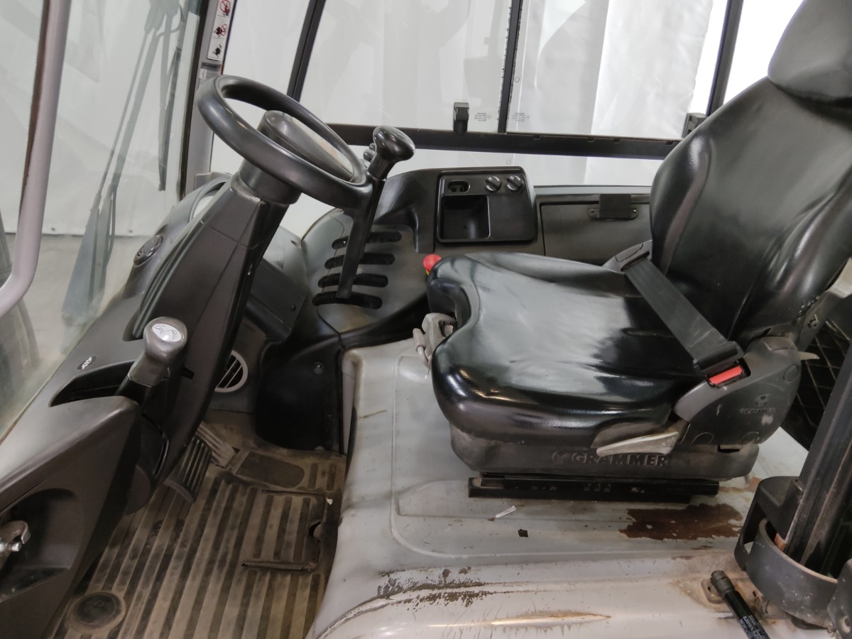 Still RX60-40 Elektryczny 4-kolowy www.blackforxx.com