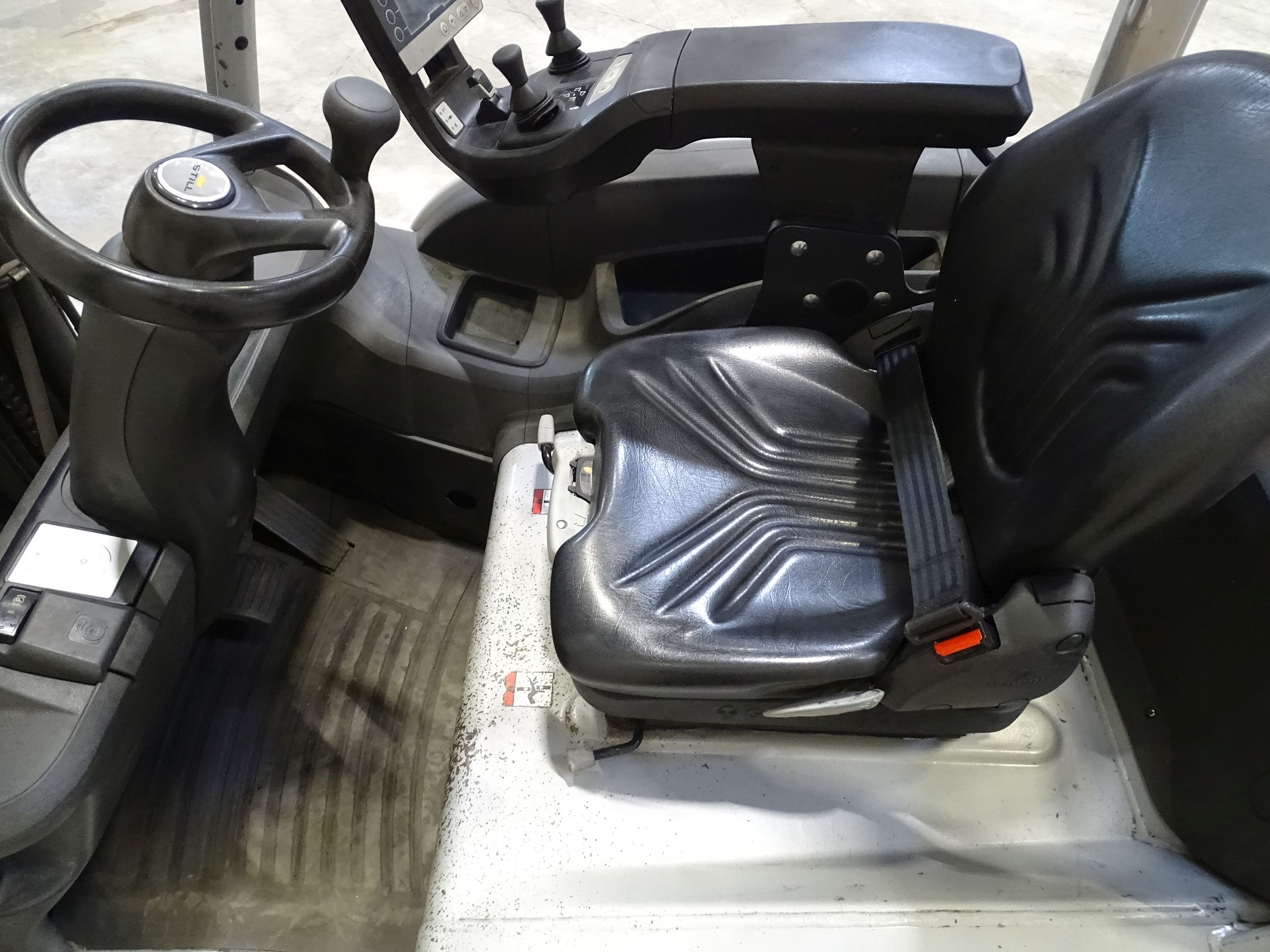 Still RX20-20L Chariot �lectrique � 3 roues www.blackforxx.com