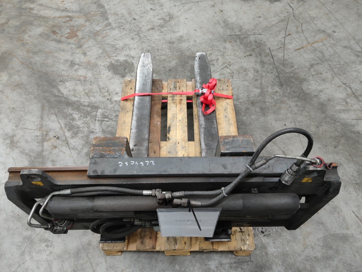 Weitere ZINKENVERSTELLGERT Fork positioners www.blackforxx.com