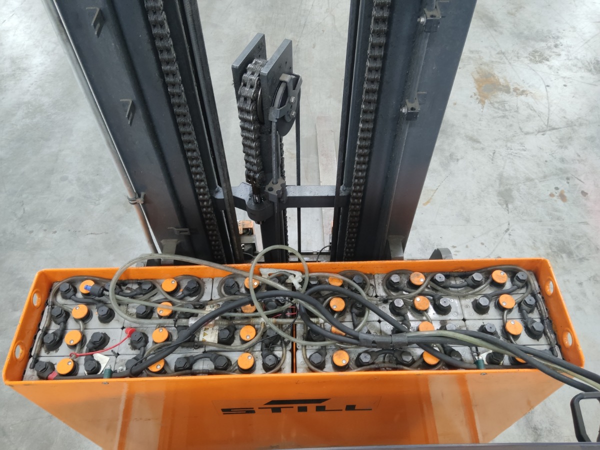 Still FM-X17 Reach Truck www.blackforxx.com