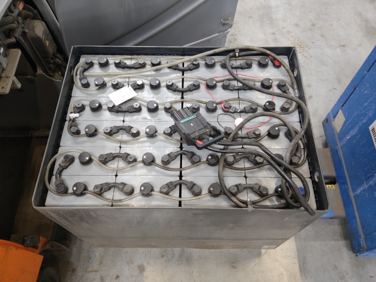 Still RX20-16P Elektryczny 4-kolowy www.blackforxx.com