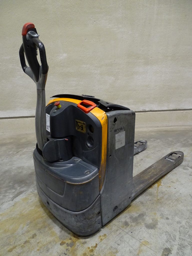 STILL EXU16 Electric Pallet Truck www.blackforxx.com