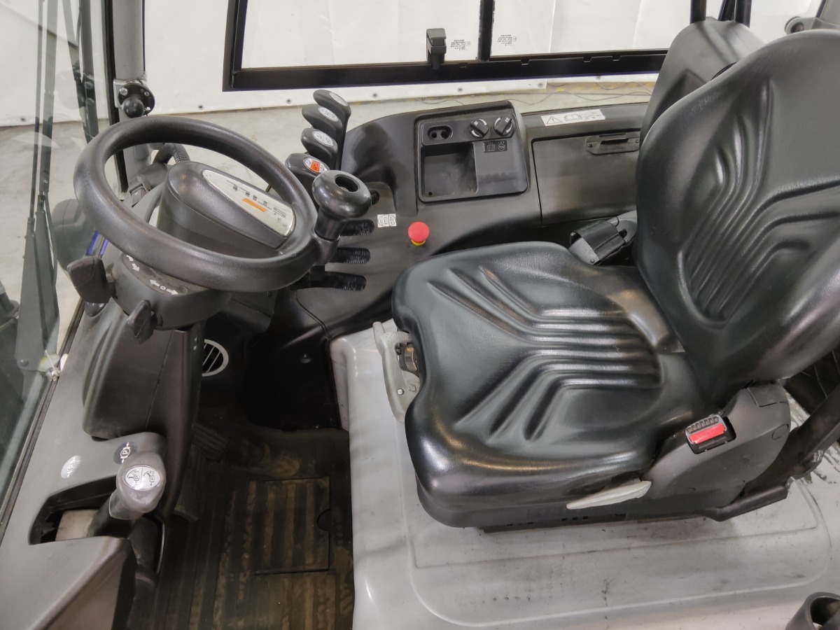 STILL RX60-25 Chariot �lectrique � 4 roues www.blackforxx.com