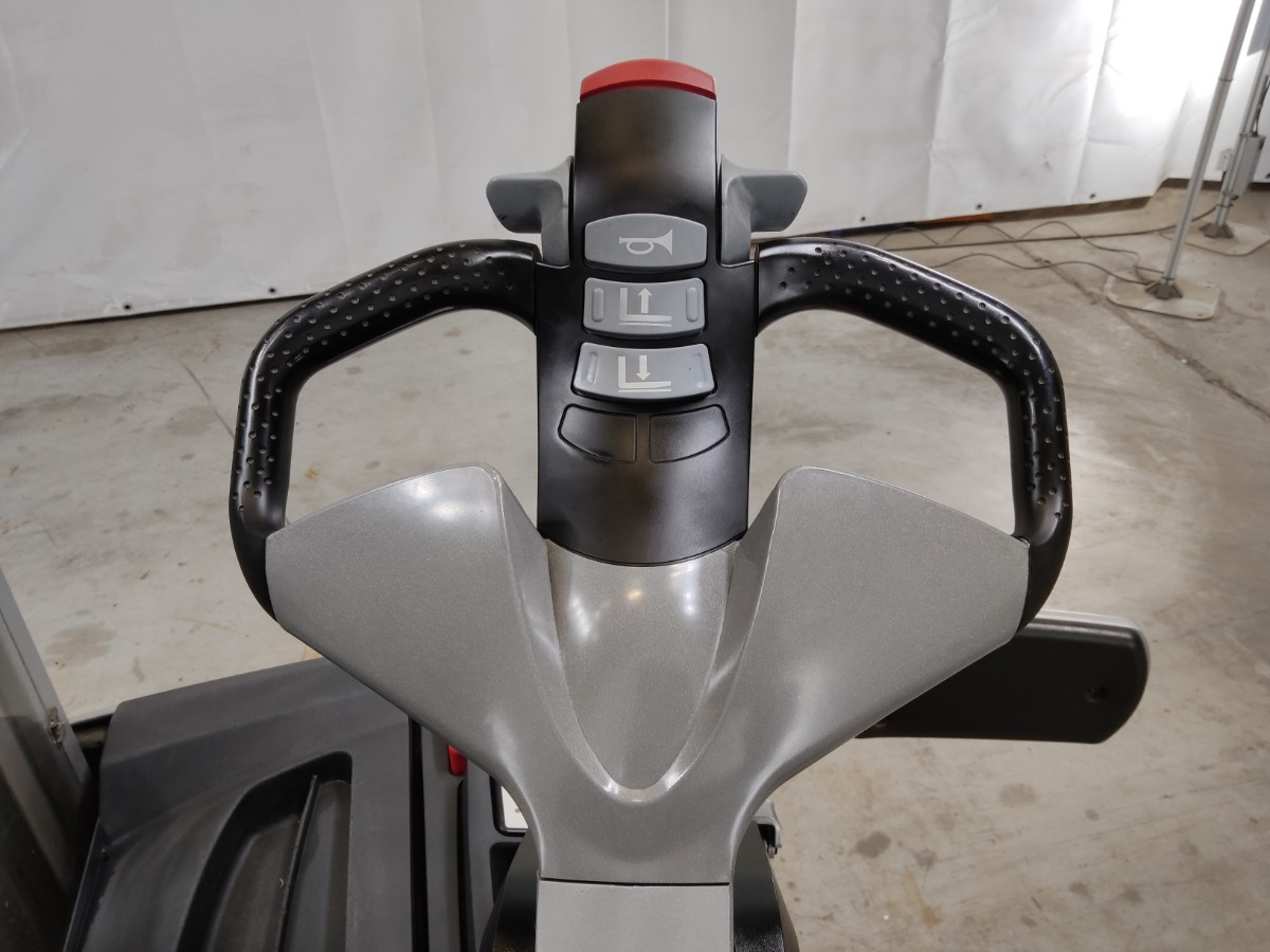 Still EXV-SF14 Hochhubwagen www.blackforxx.com