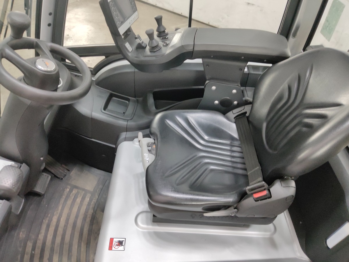 Still RX20-16/BRONZE Empilhador eltrico de trs rodas www.blackforxx.com