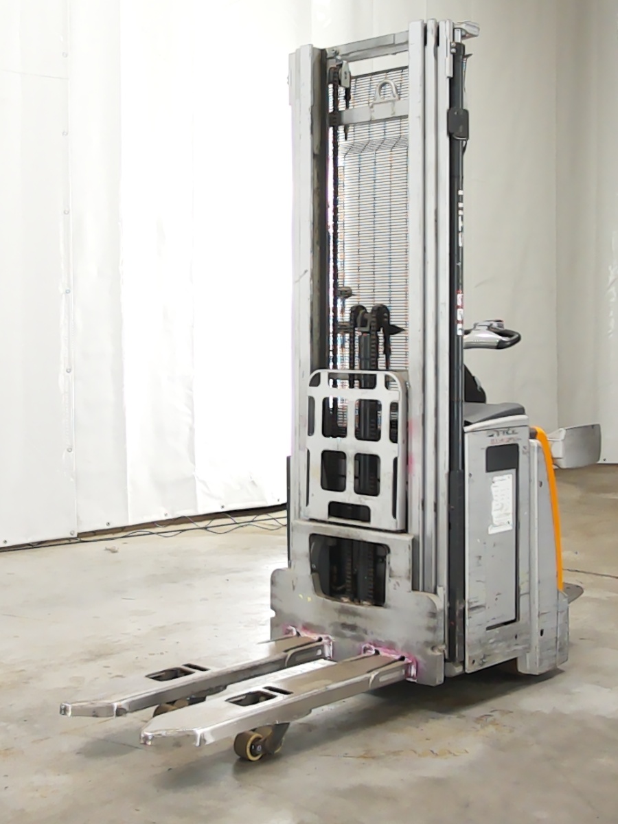 Still EXV-SF16I High Lift stacker www.blackforxx.com