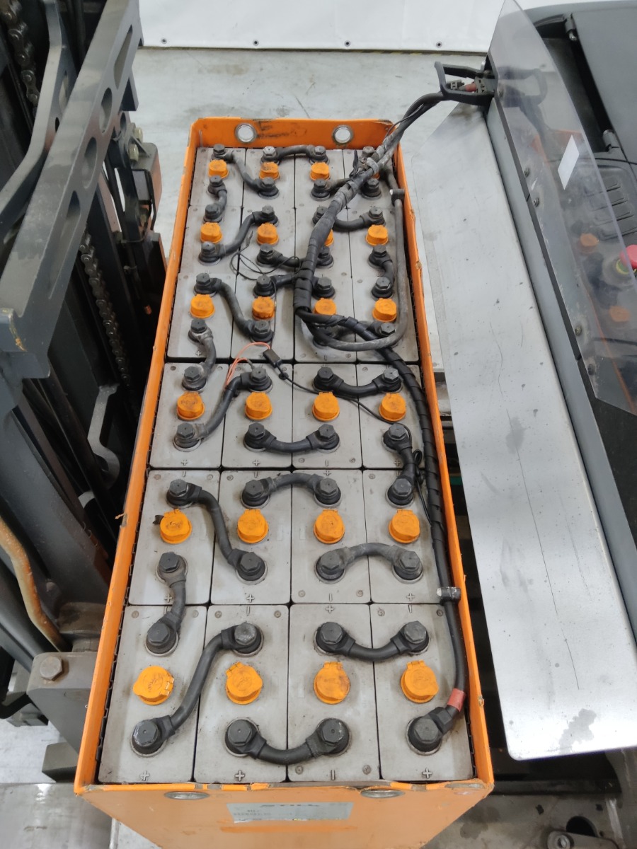 Still FM-X17 Reach Truck www.blackforxx.com
