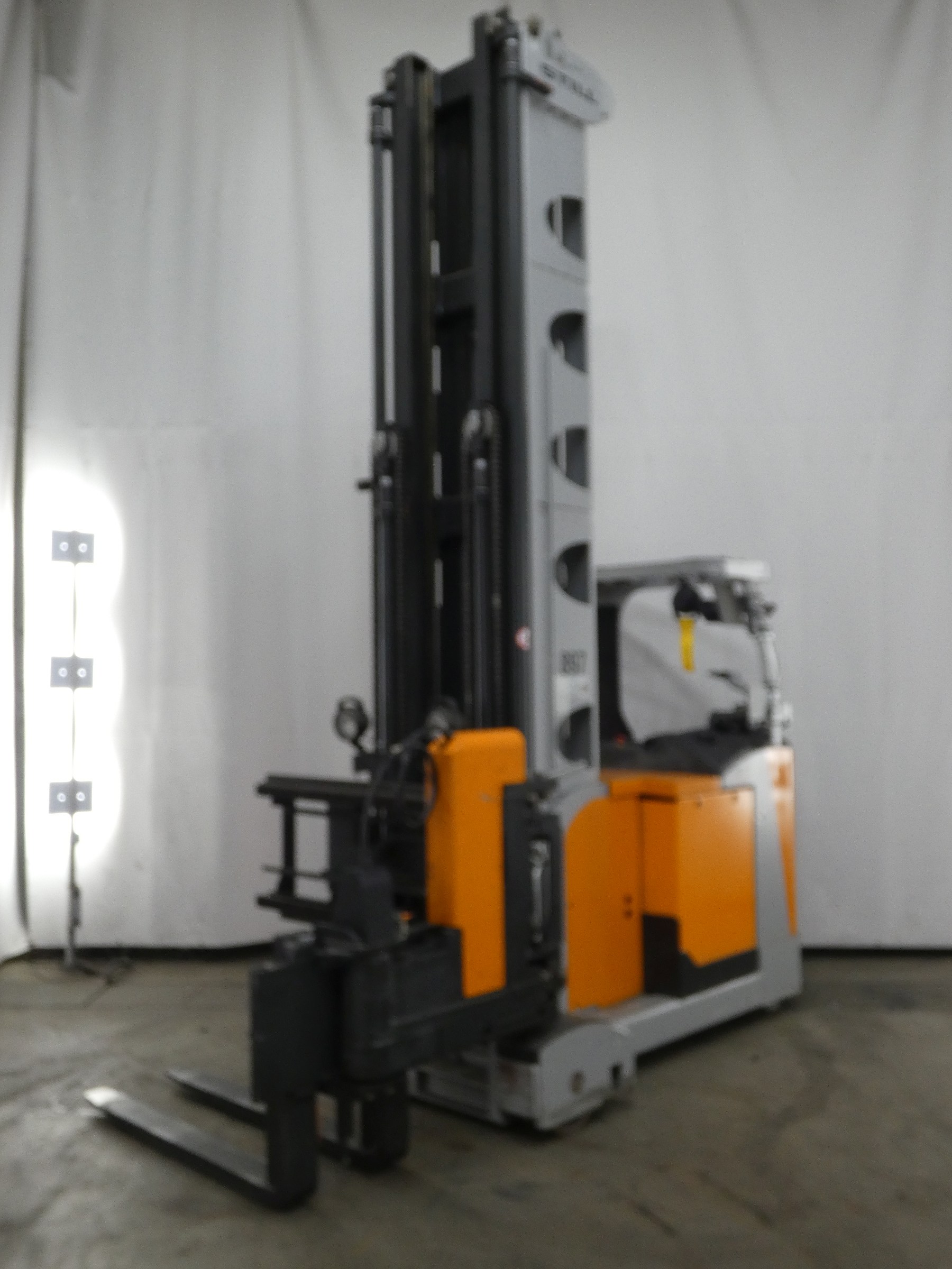 Still GX-X High Level Order Picker www.blackforxx.com