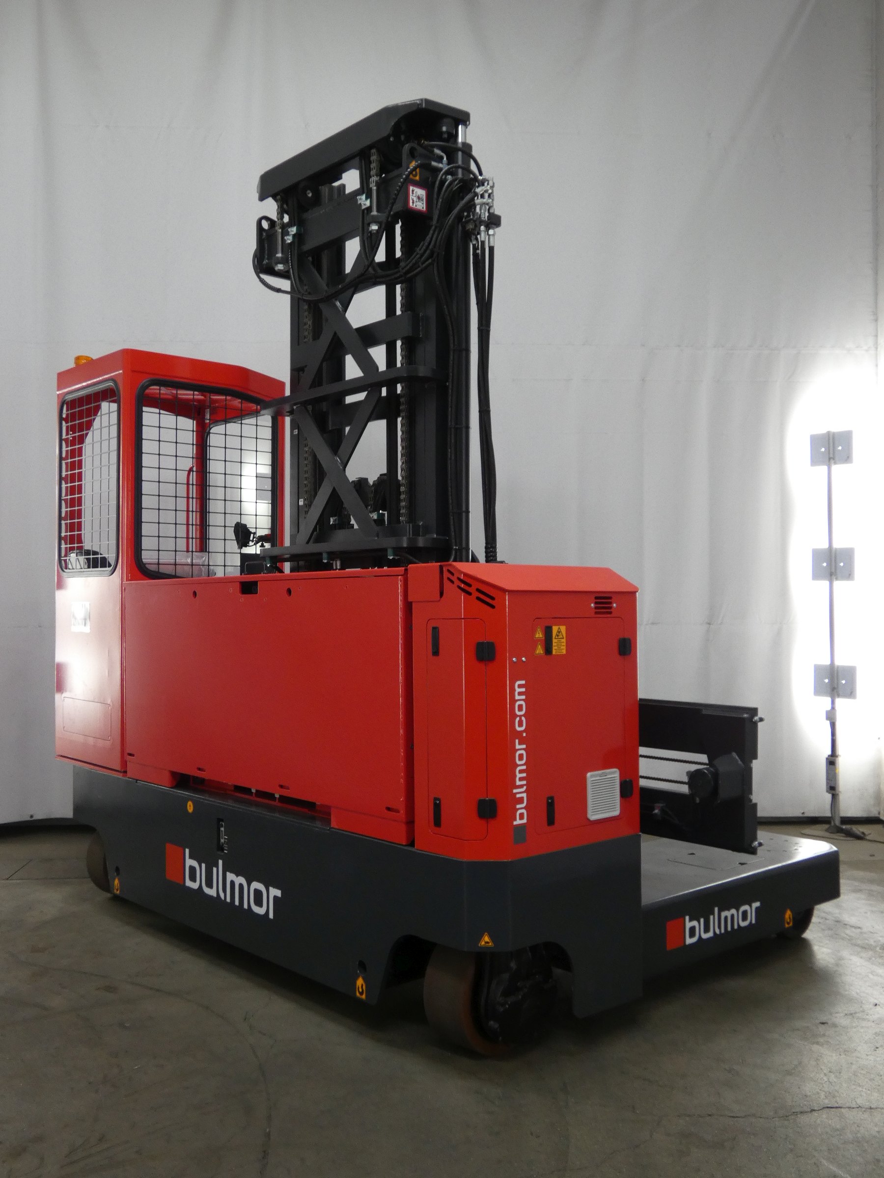 Bulmor BMS40/14,5-12/82T Elctrica de 4 ruedas www.blackforxx.com