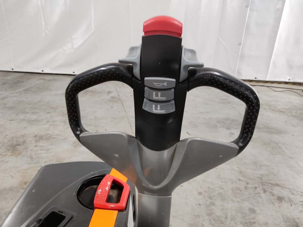 STILL EXU16 Electric Pallet Truck www.blackforxx.com