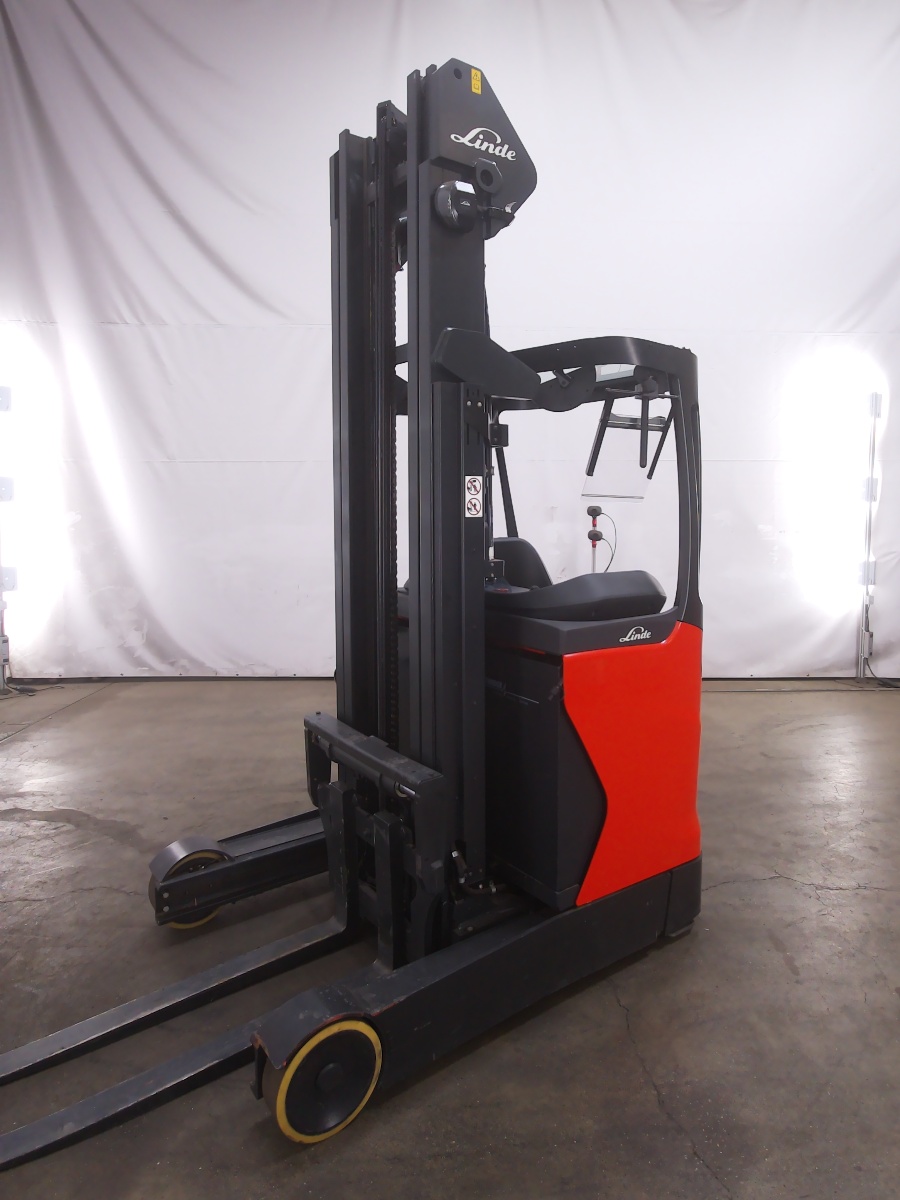 Linde R14-01 Reach Truck www.blackforxx.com