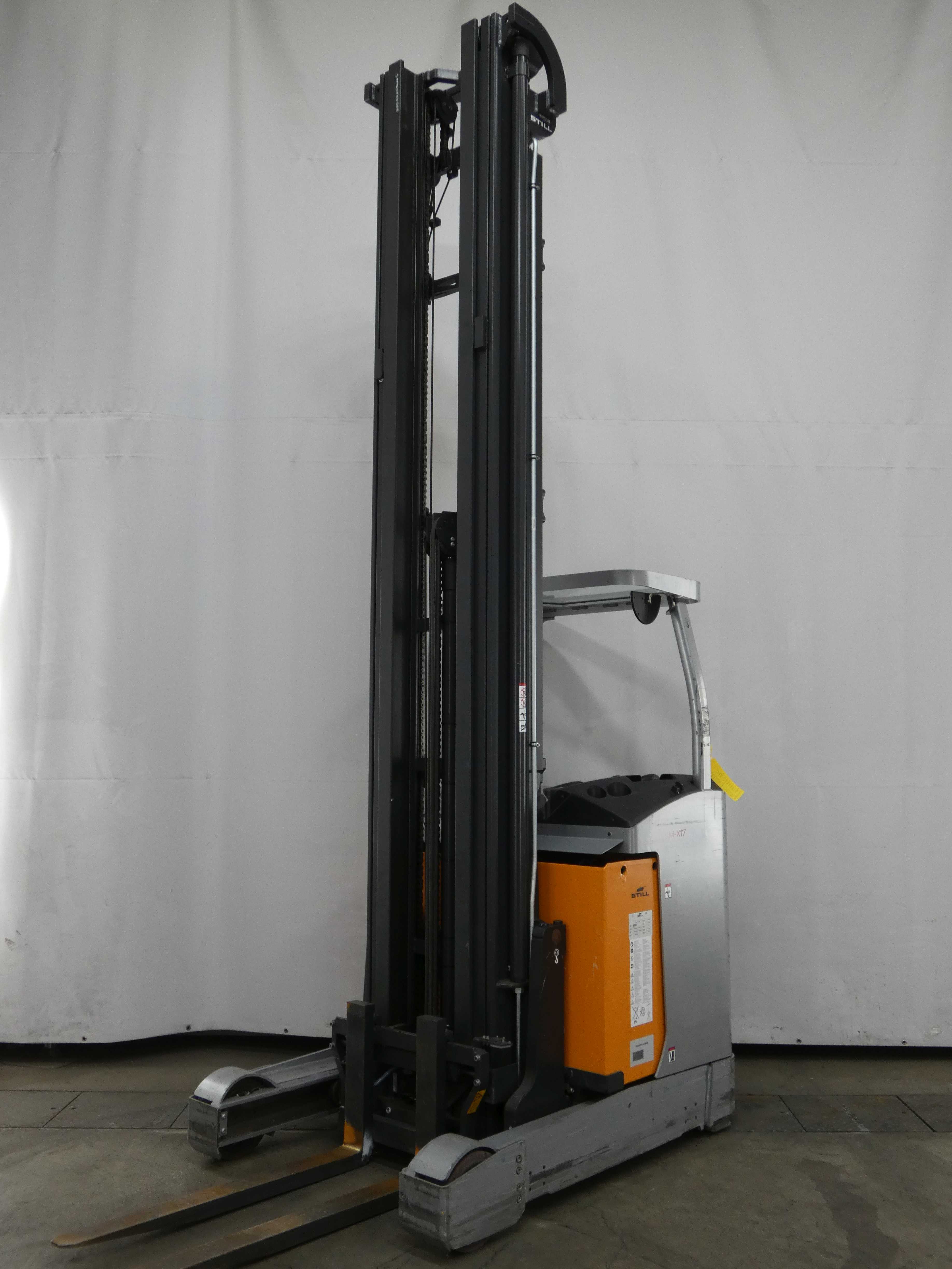 Still FM-X17 Reach Truck www.blackforxx.com