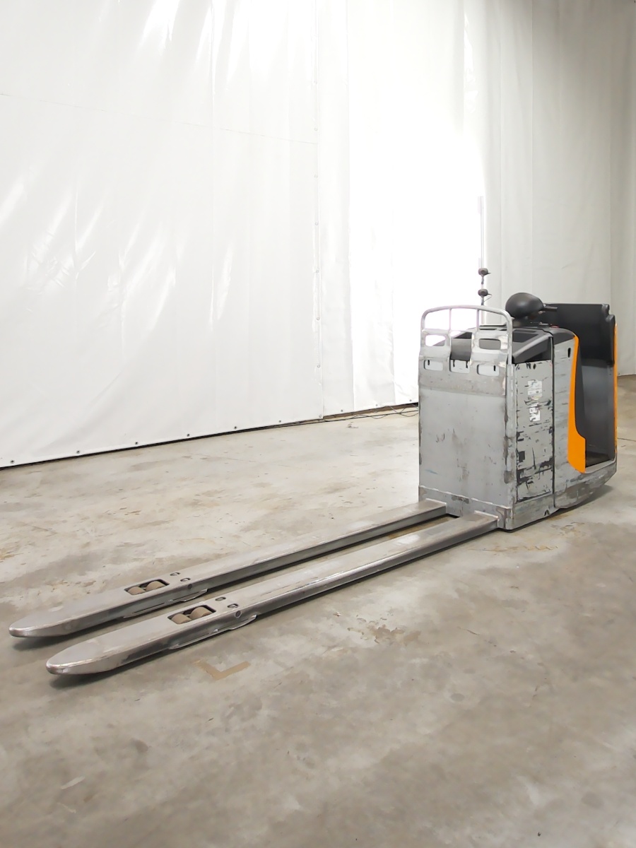 Still EXU-S24/2400MM Electric Pallet Truck www.blackforxx.com