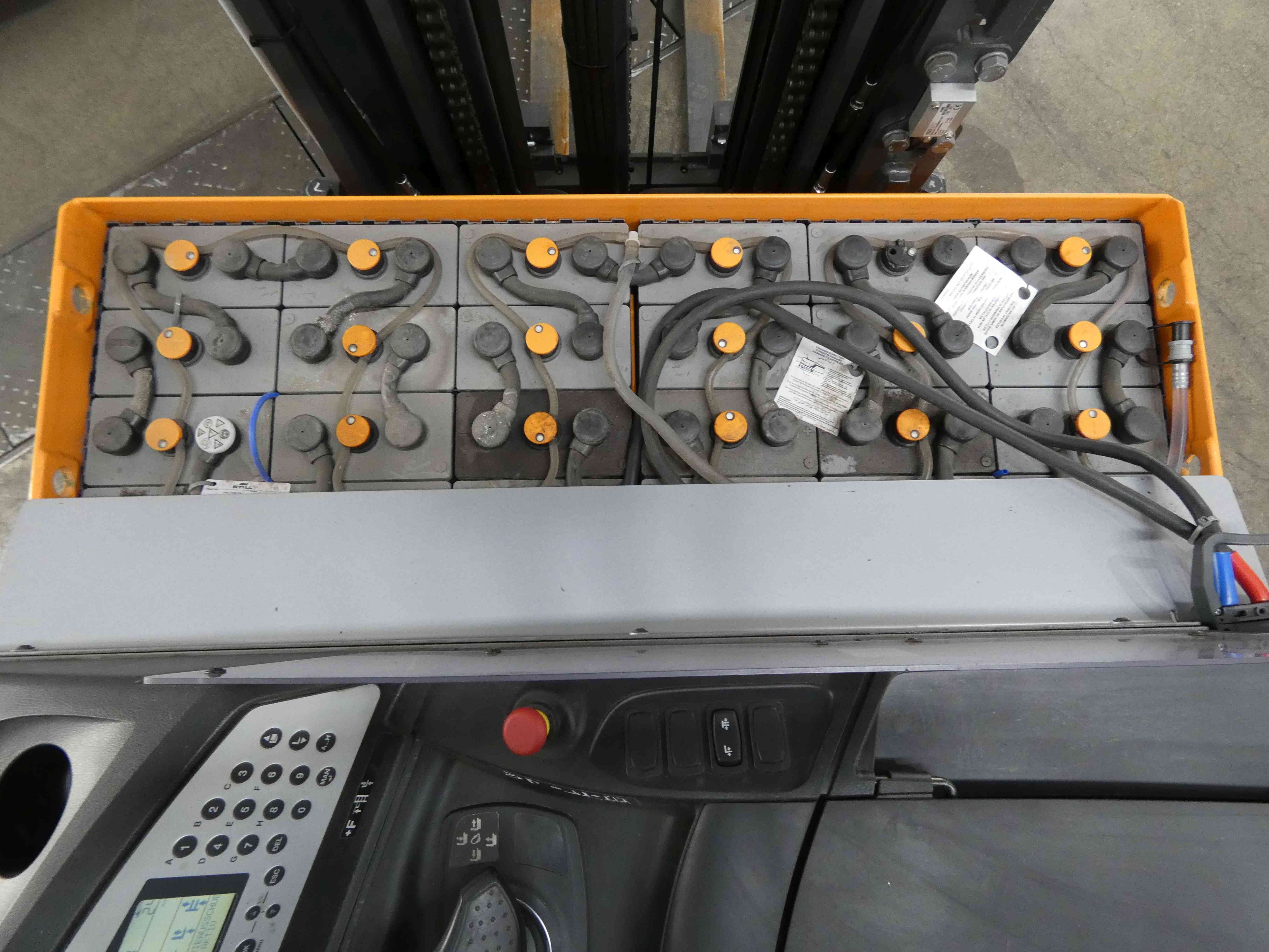 Still FM-X17 Reach Truck www.blackforxx.com