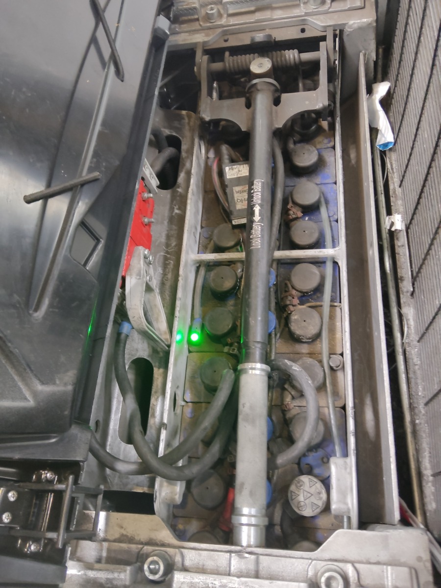 Still EXV20/950MM Apilador el�ctrico www.blackforxx.com