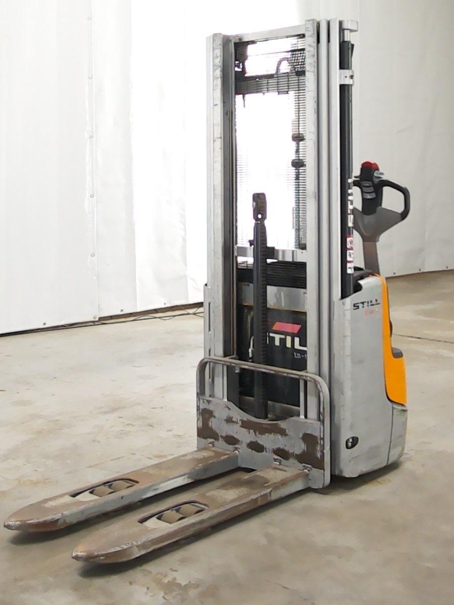 Still EXV12 High Lift stacker www.blackforxx.com