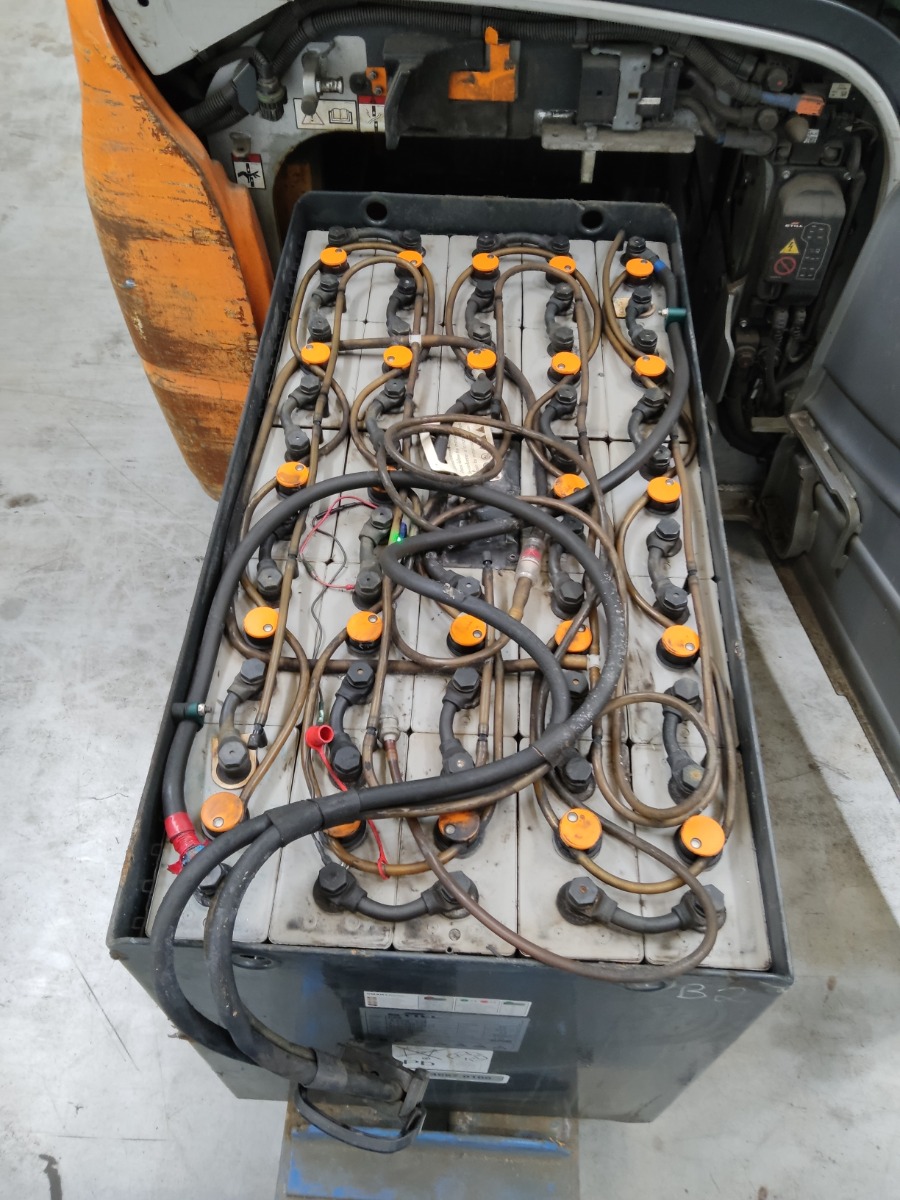 Still RX20-18 Electric 3-wheel forklift www.blackforxx.com