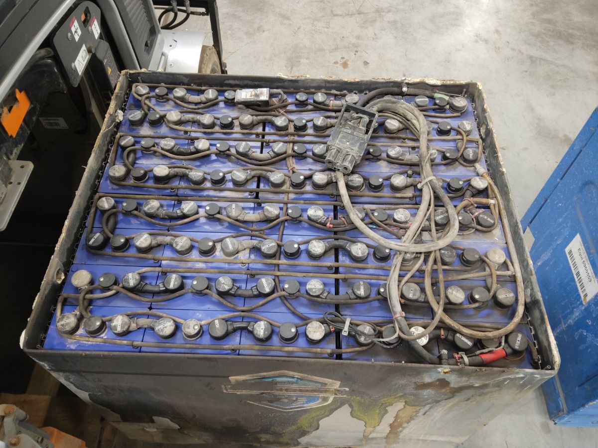 STILL RX60-35 Empilhador el�trico de quatro rodas www.blackforxx.com