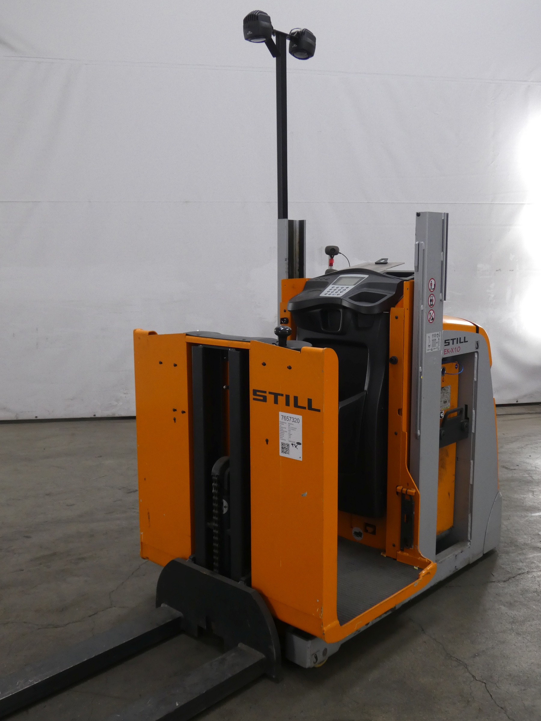 Still EK-X High Level Order Picker www.blackforxx.com