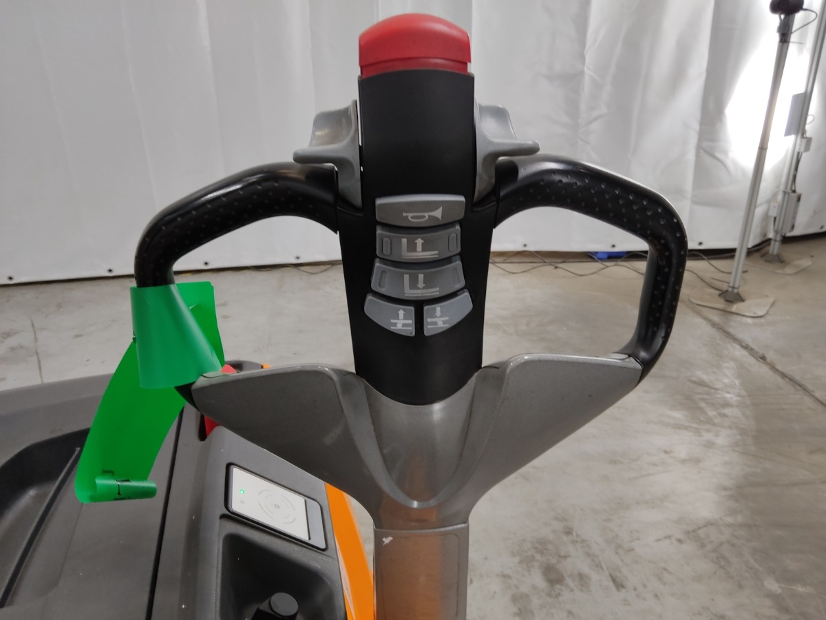 STILL EXV14I/LIION Hochhubwagen www.blackforxx.com