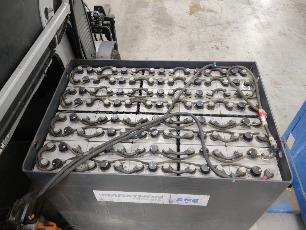 Still RX60-30 Elektryczny 4-kolowy www.blackforxx.com