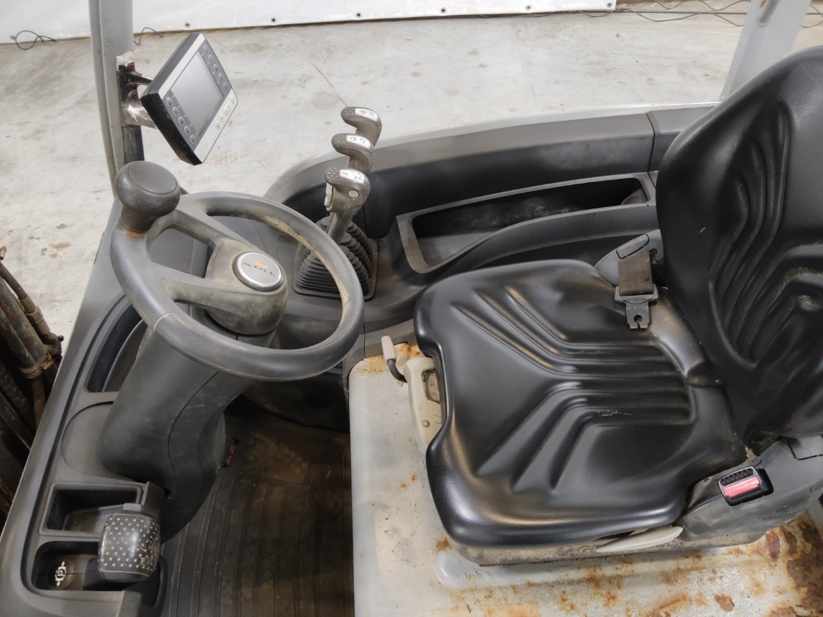 Still RX20-18 Elektro 3 Rad-Stapler www.blackforxx.com