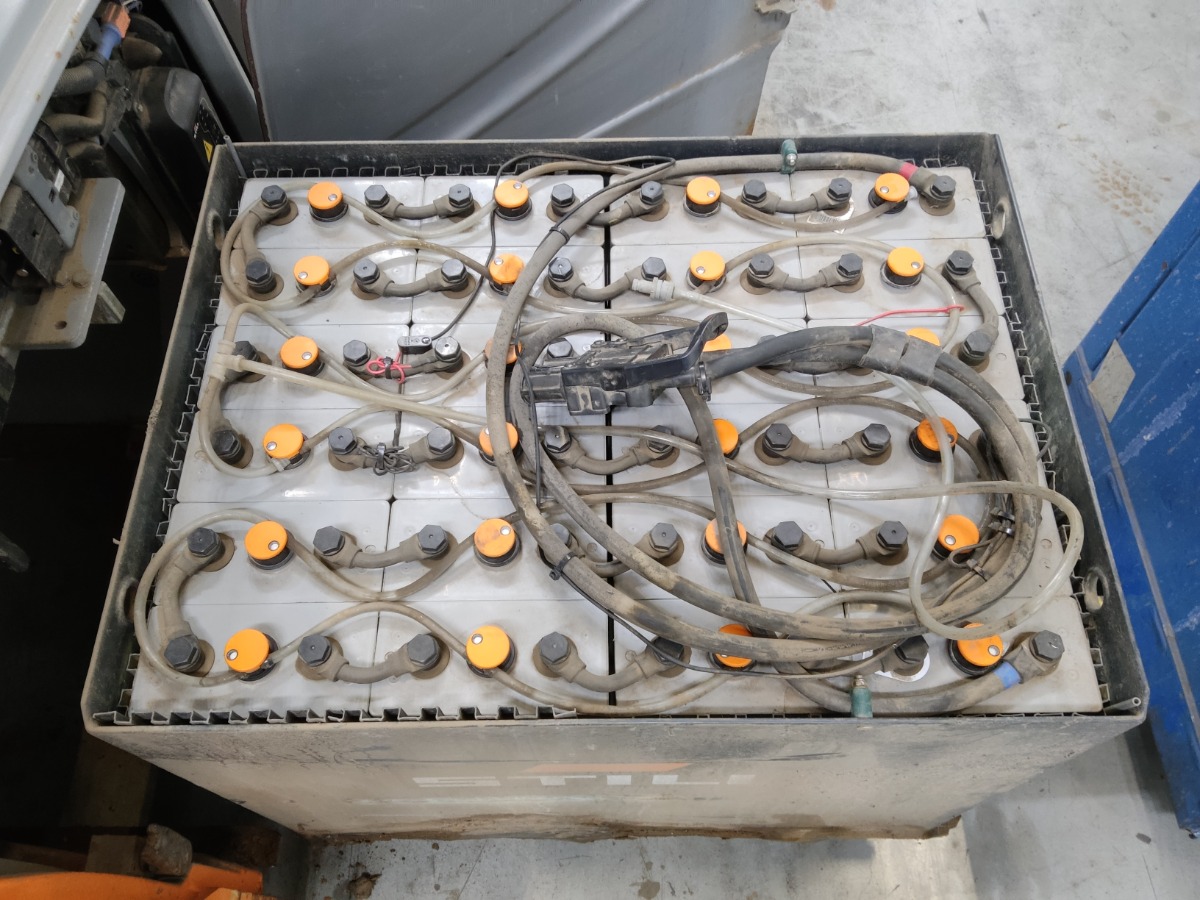 Still RX20-18 Elektro 3 Rad-Stapler www.blackforxx.com