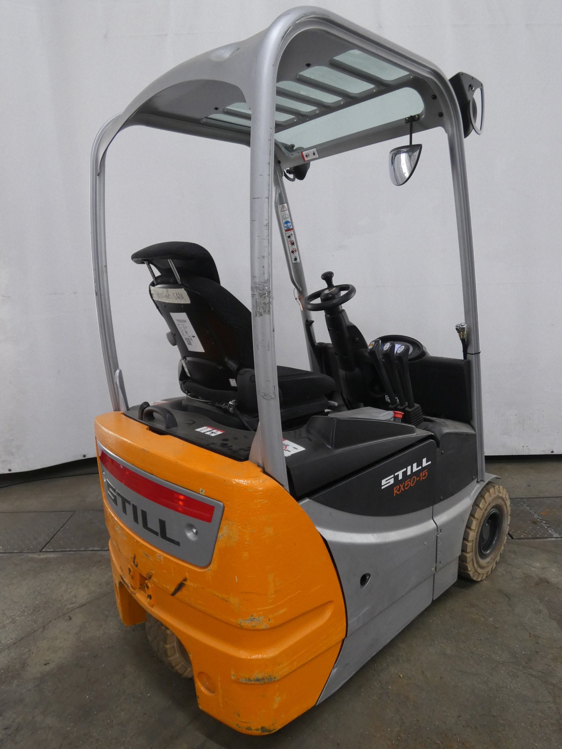 Still RX50-15 Elektro 3 Rad-Stapler www.blackforxx.com