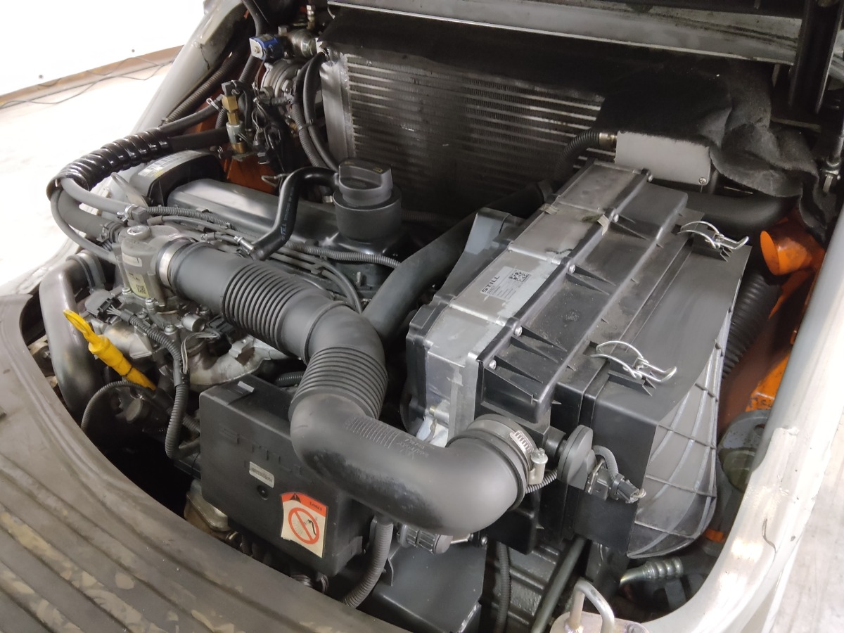 Still RX70-16T Frontale Gpl www.blackforxx.com