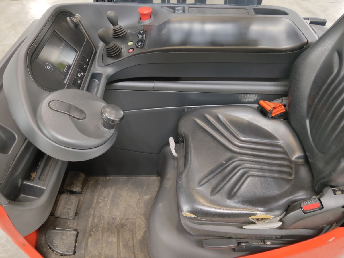 Linde R14-01 Reachtruck www.blackforxx.com