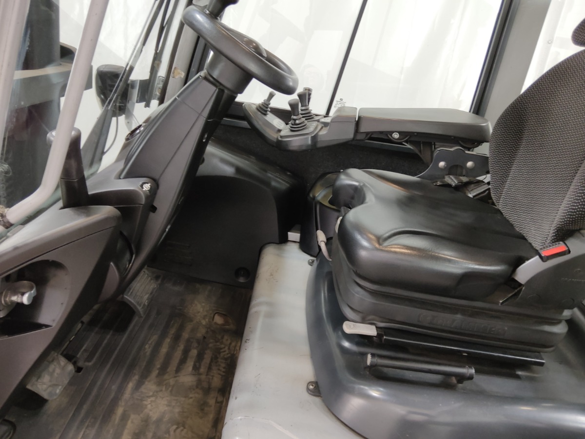 Still RX60-70 Elektrische 4-wieler www.blackforxx.com