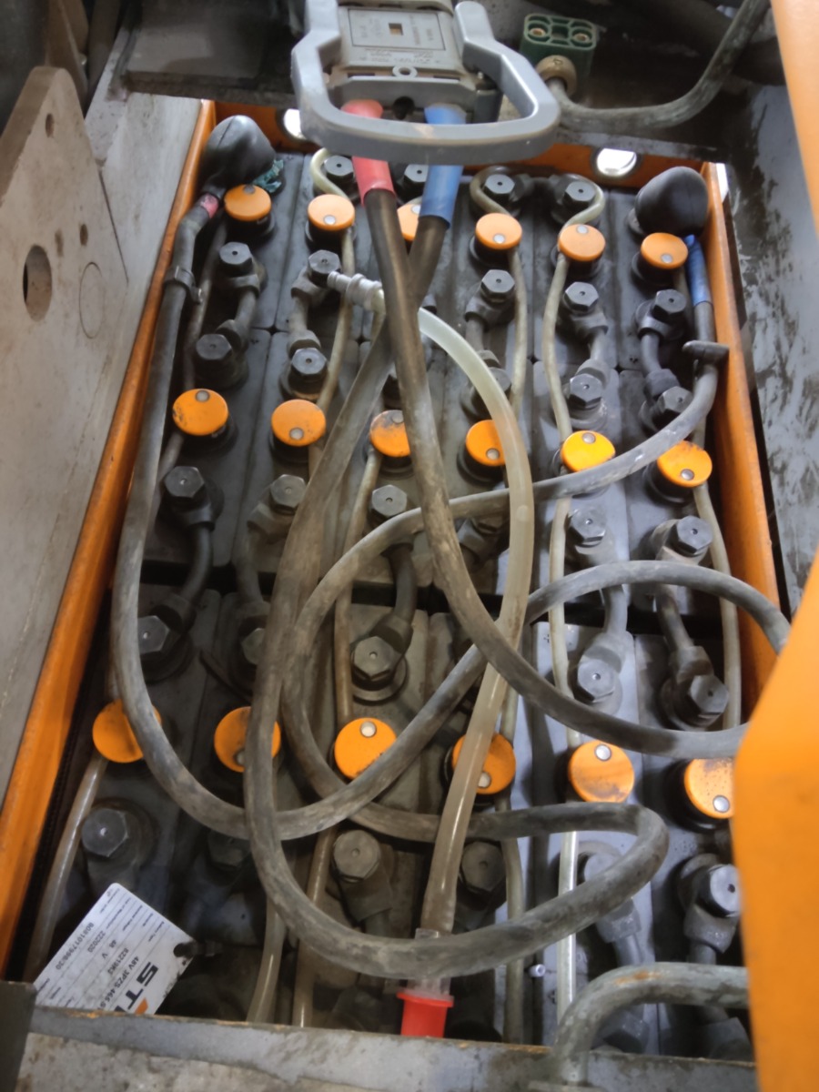 Still EK-X Hochhubkommissionierer www.blackforxx.com