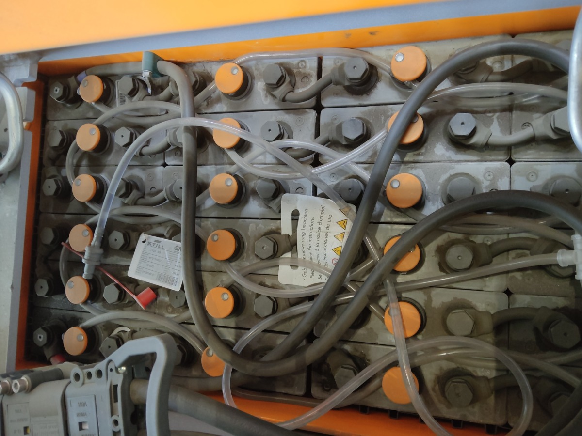 Still EK-X High Level Order Picker www.blackforxx.com