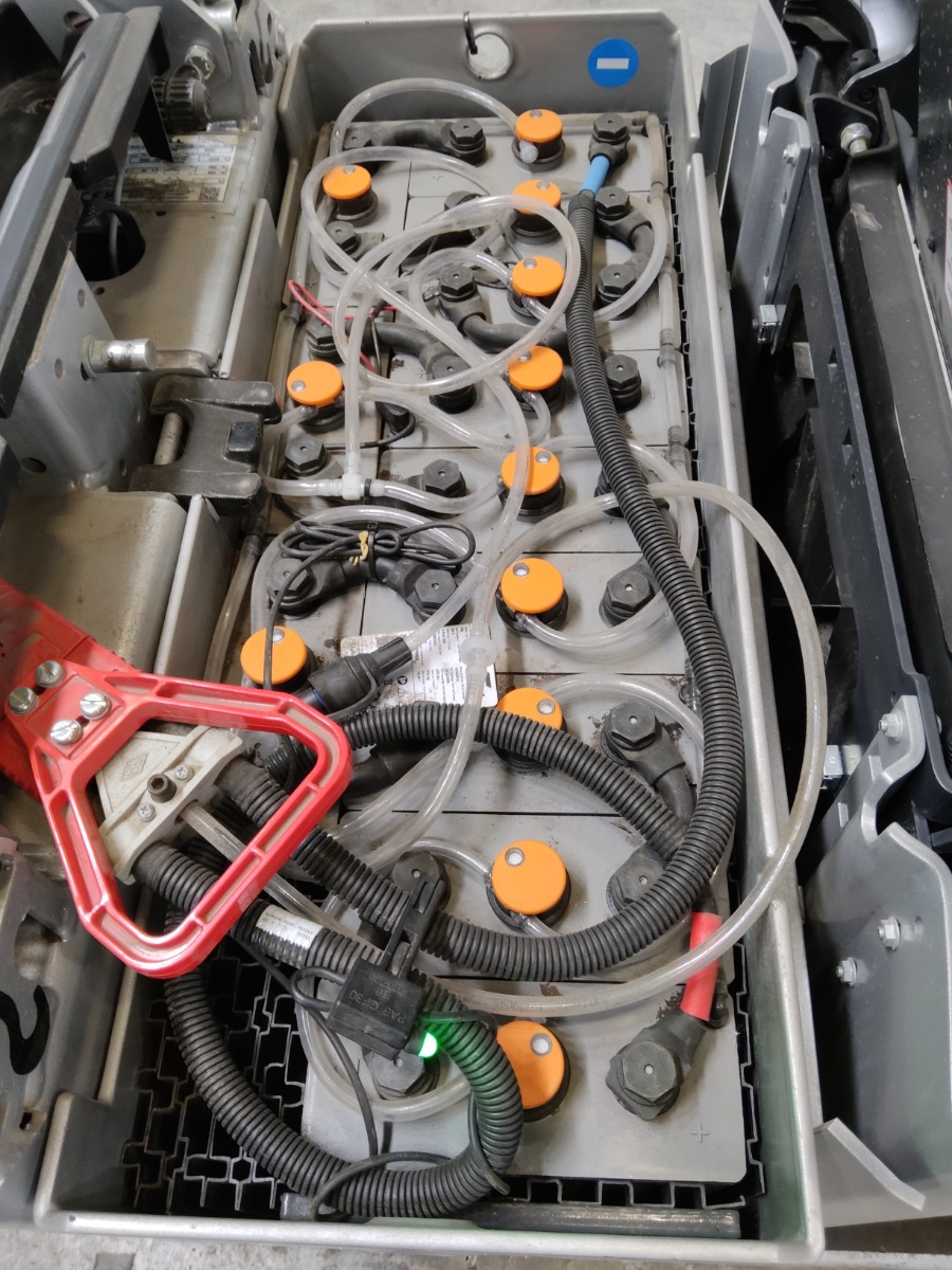 Still OPX-L20S/2390MM Niederhubkommissionierer www.blackforxx.com