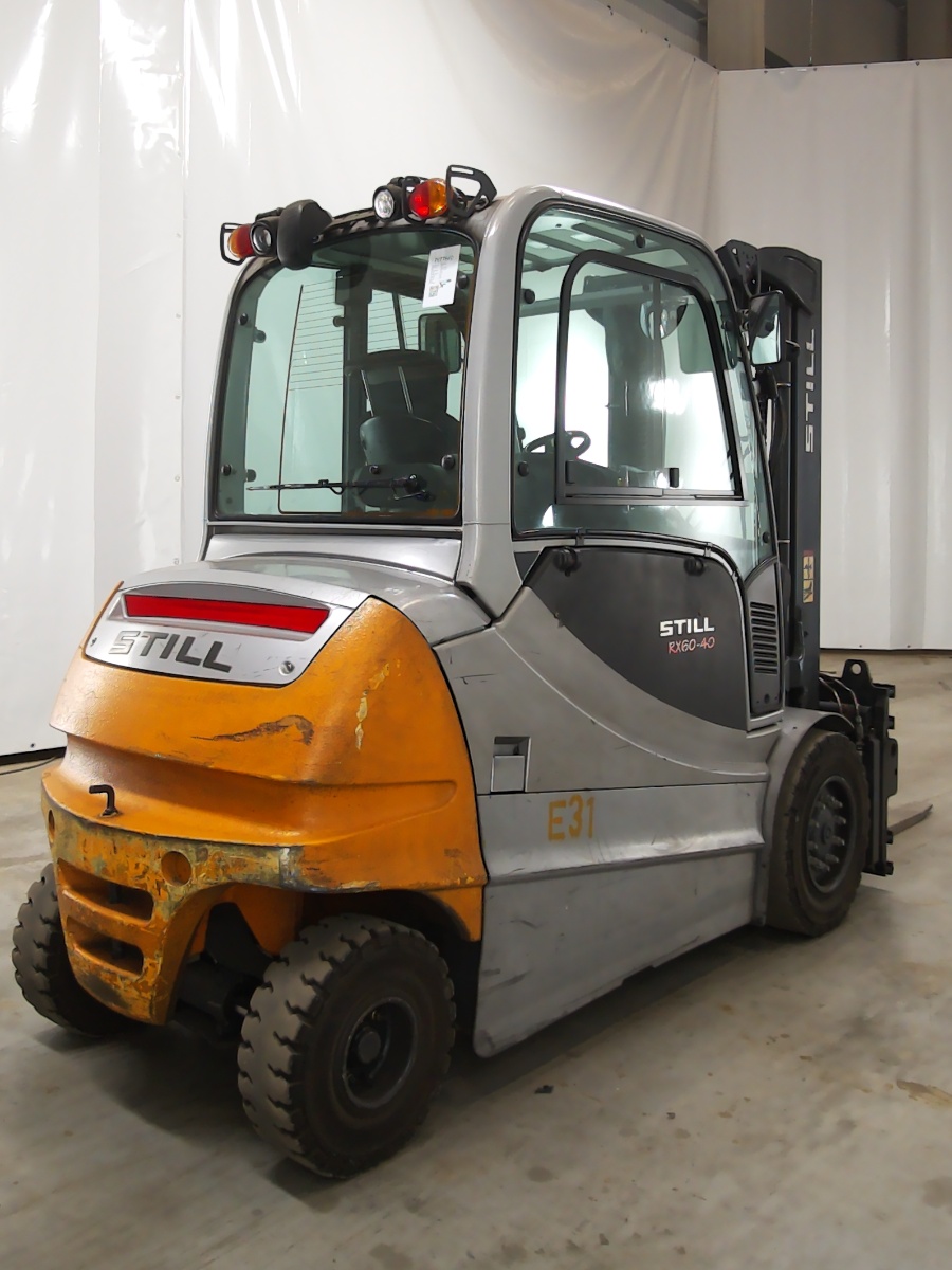 Still RX60-40 Elektryczny 4-kolowy www.blackforxx.com