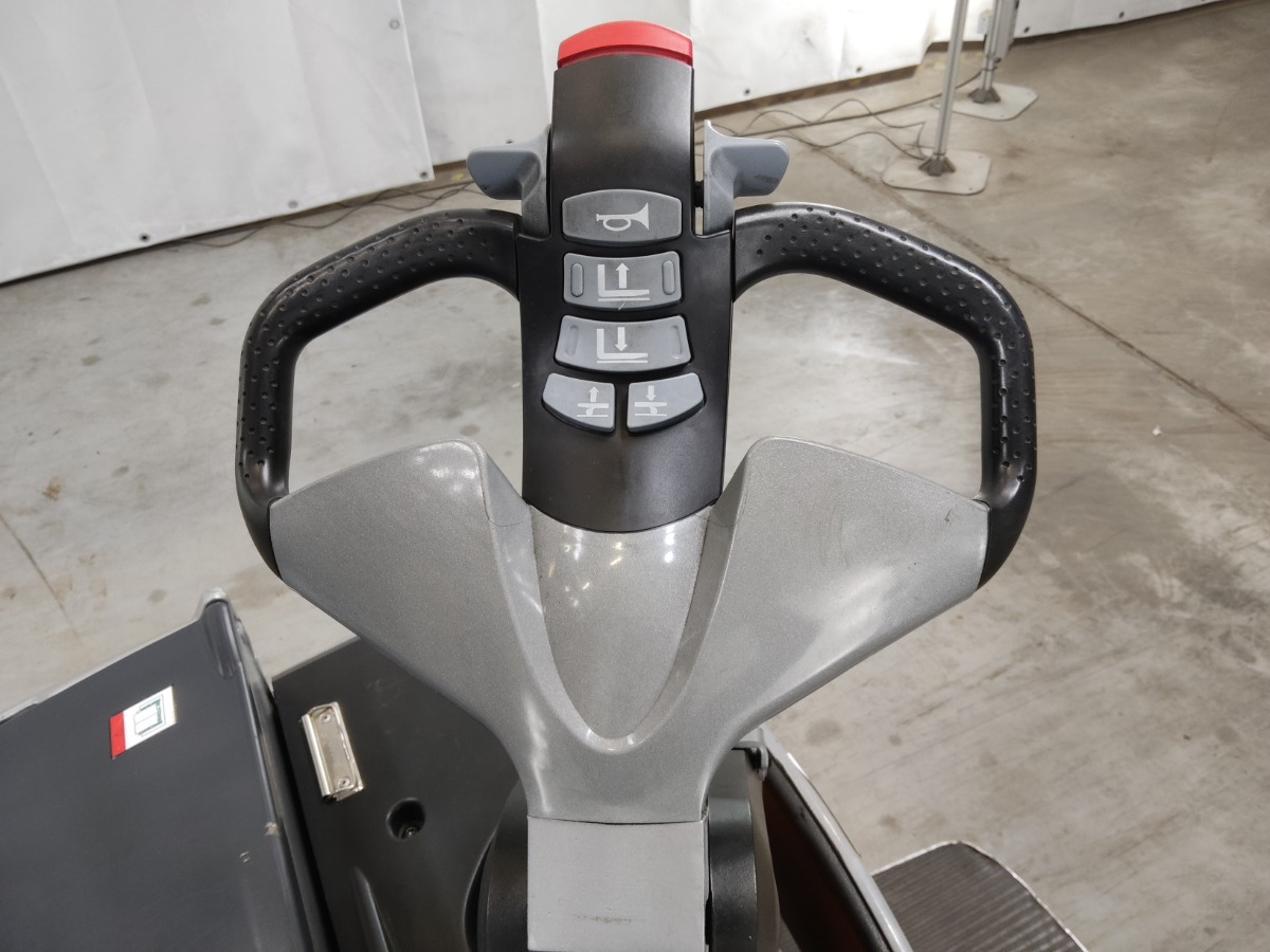 Still EXD-SF20 Штабелер www.blackforxx.com