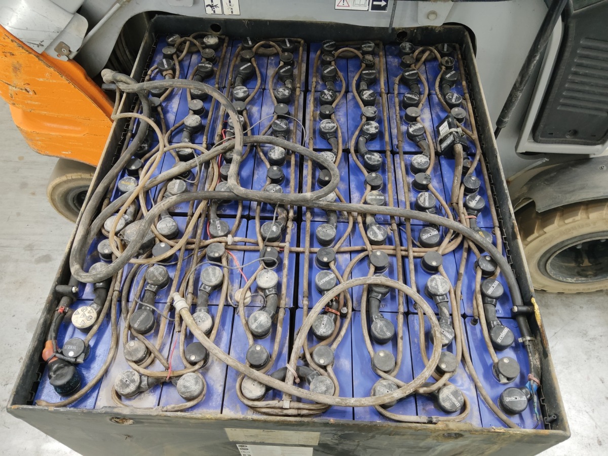 Still RX60-35 Elektryczny 4-kolowy www.blackforxx.com