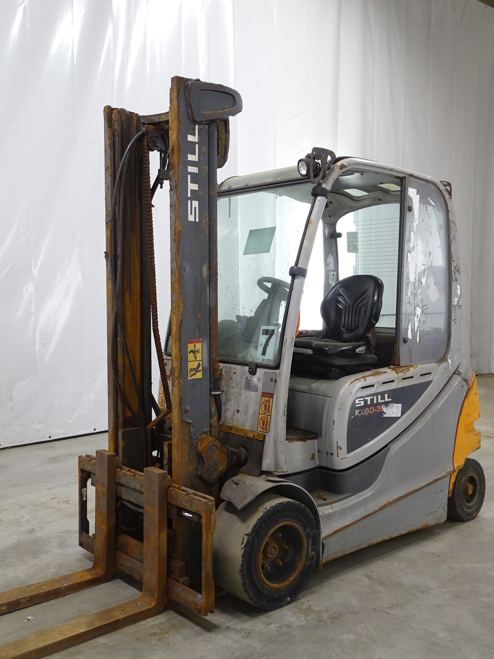 Still RX60-35 El�ctrica de 4 ruedas www.blackforxx.com