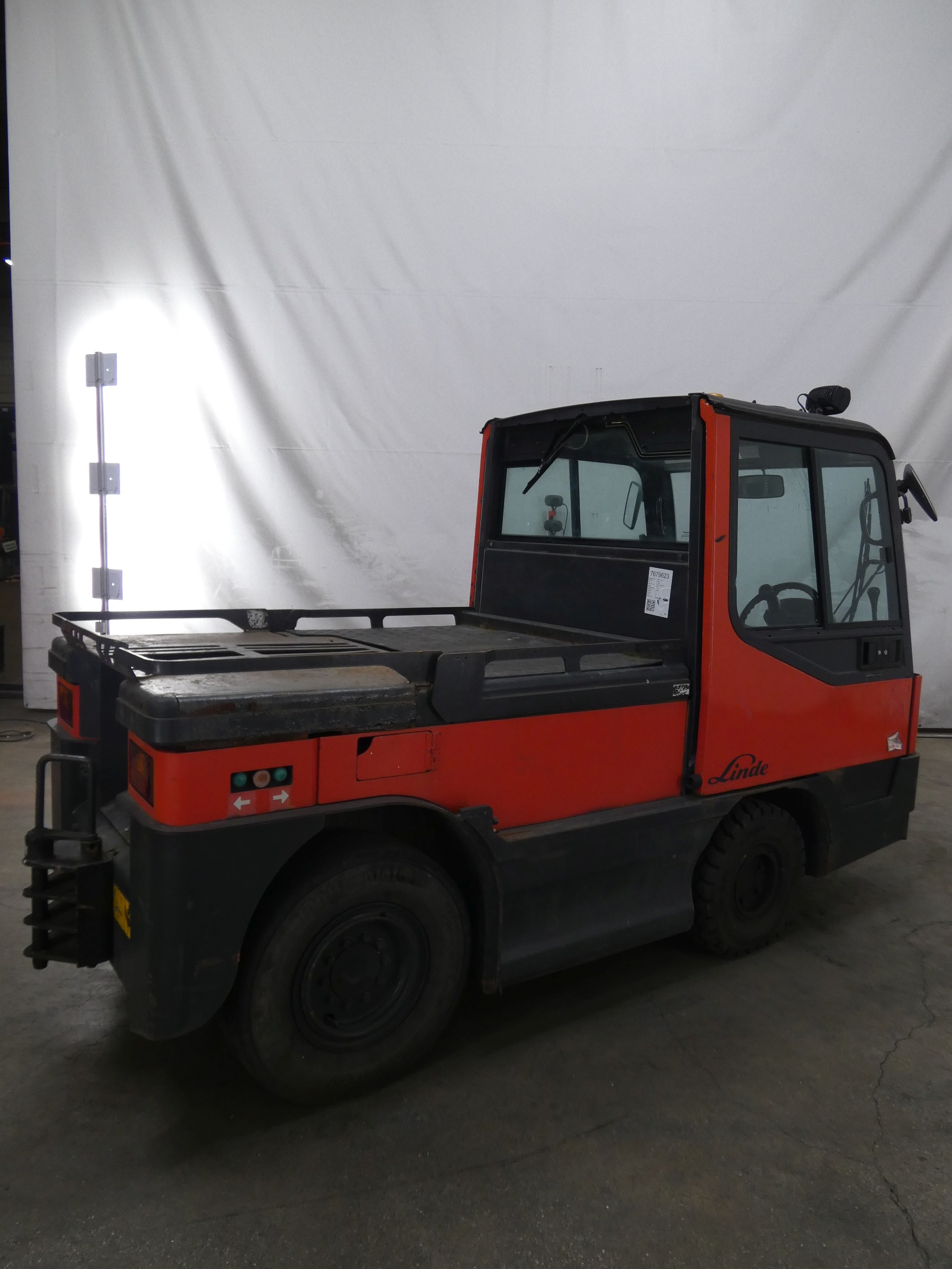 Linde P250 Schlepper www.blackforxx.com