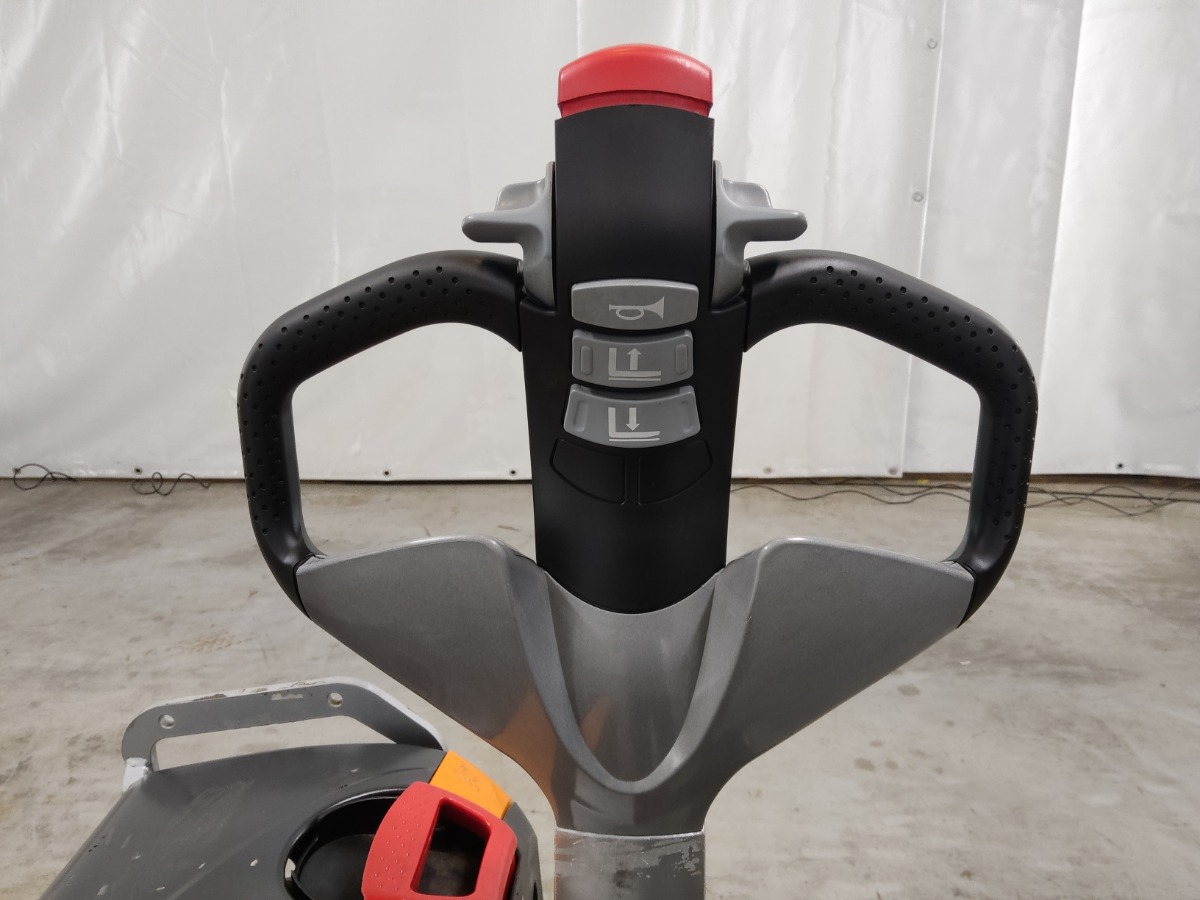 Still EXU20 Электротележка www.blackforxx.com