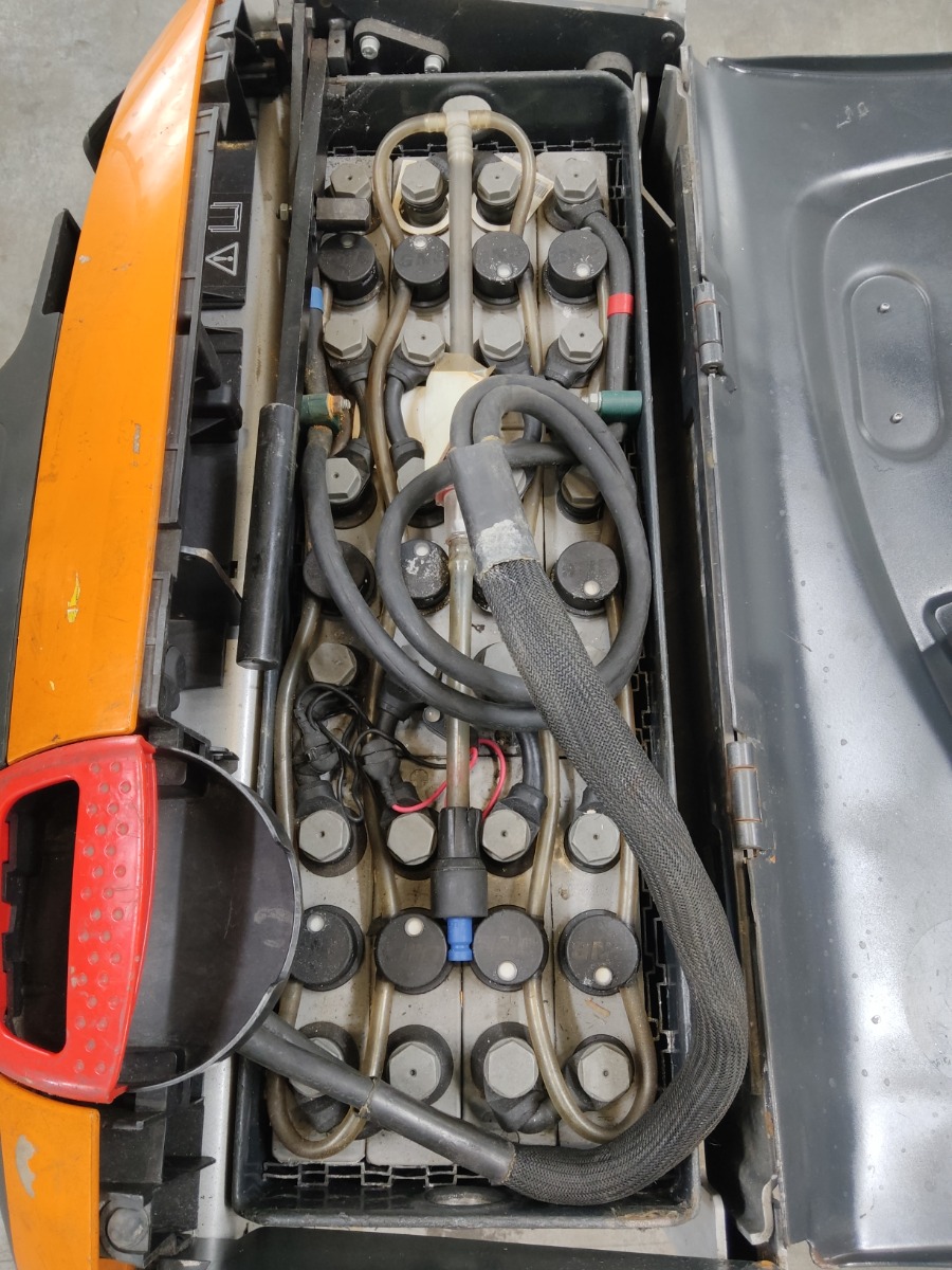 Still EXU18 Электротележка www.blackforxx.com