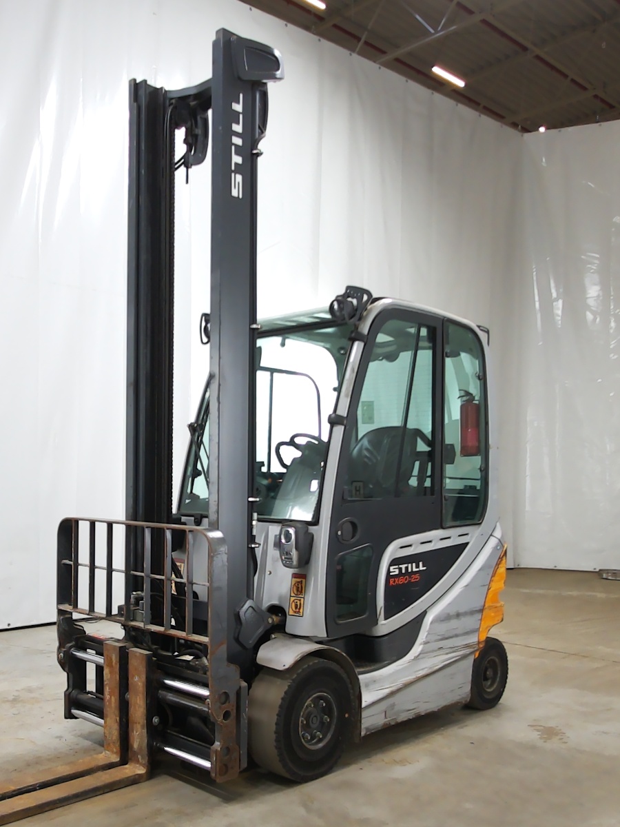 STILL RX60-25 Chariot �lectrique � 4 roues www.blackforxx.com