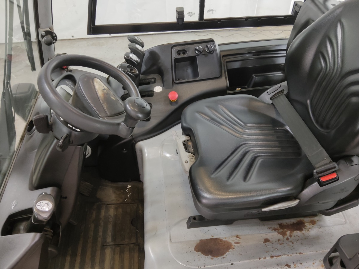 STILL RX60-25 Chariot �lectrique � 4 roues www.blackforxx.com