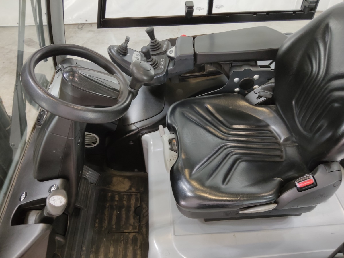 Still RX60-30 Elettrico 4 ruote www.blackforxx.com