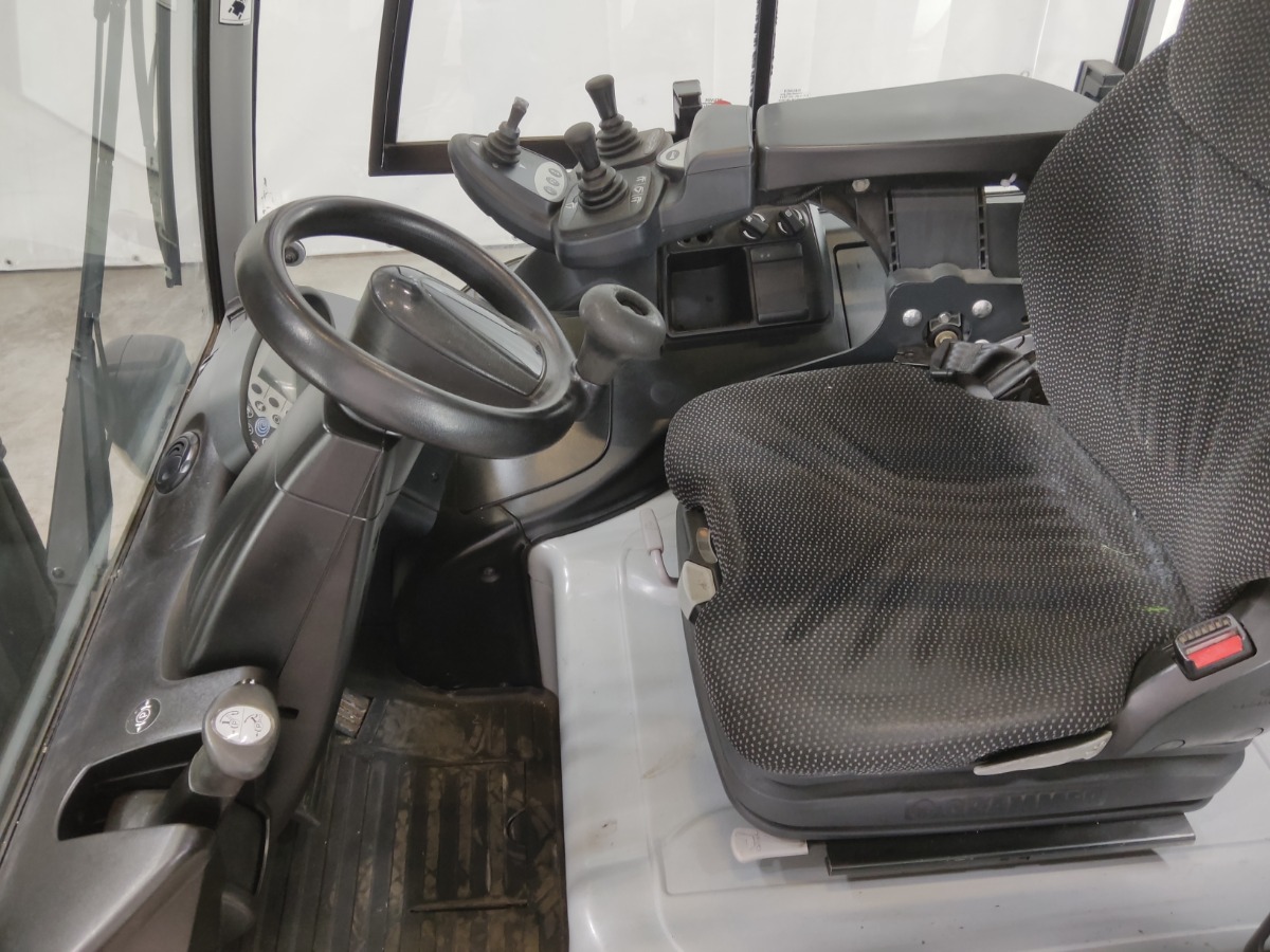 STILL RX60-50 Chariot �lectrique � 4 roues www.blackforxx.com