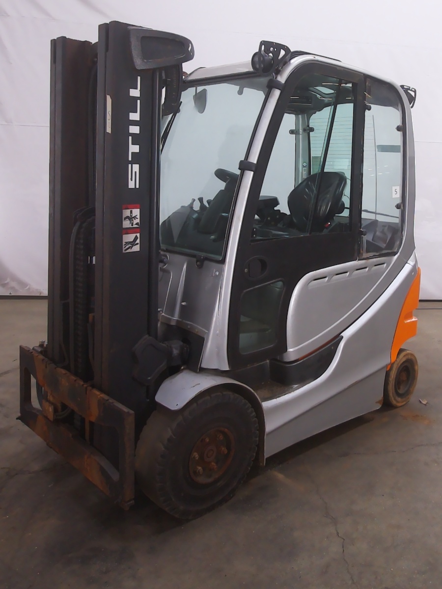 Still RX60-25 Elektryczny 4-kolowy www.blackforxx.com