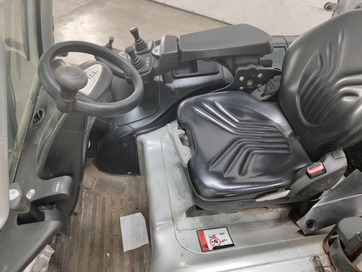 Still RX60-25 Elektryczny 4-kolowy www.blackforxx.com