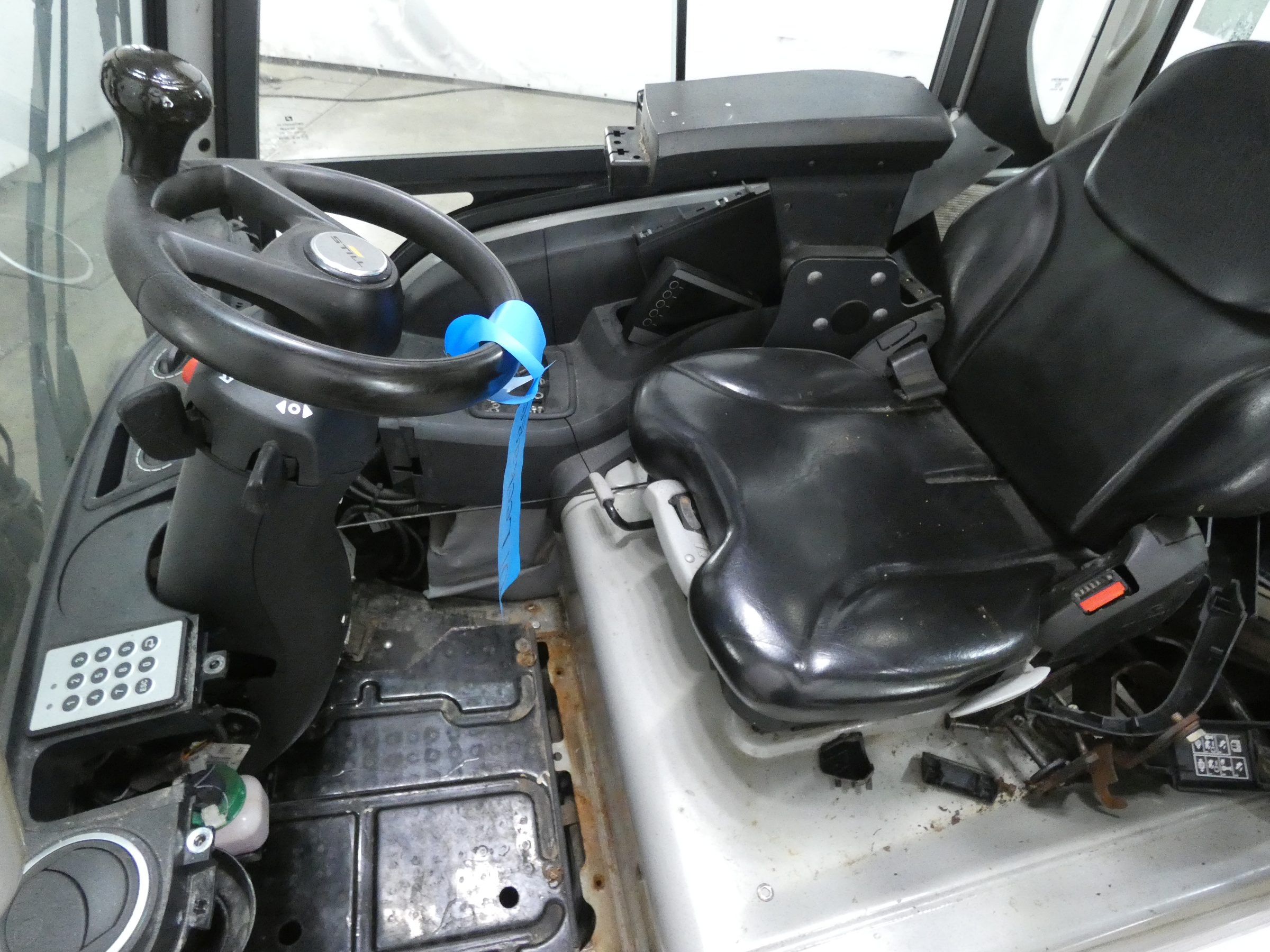 Still RX60-25 Elektryczny 4-kolowy www.blackforxx.com