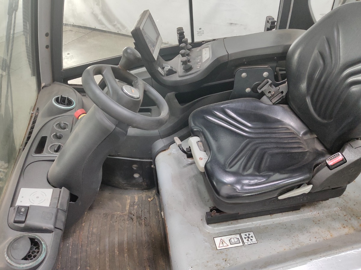 Still RX60-25 Elektryczny 4-kolowy www.blackforxx.com